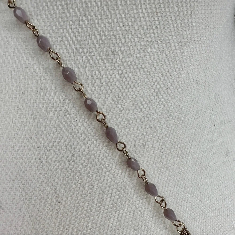 NEW Whimsical Mauve Mixed Stones & Chain Knotted Tassel Necklace